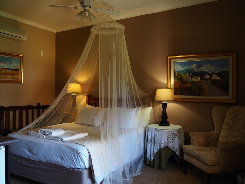 Kwalala Lodge พอนโกลา ภายนอก รูปภาพ