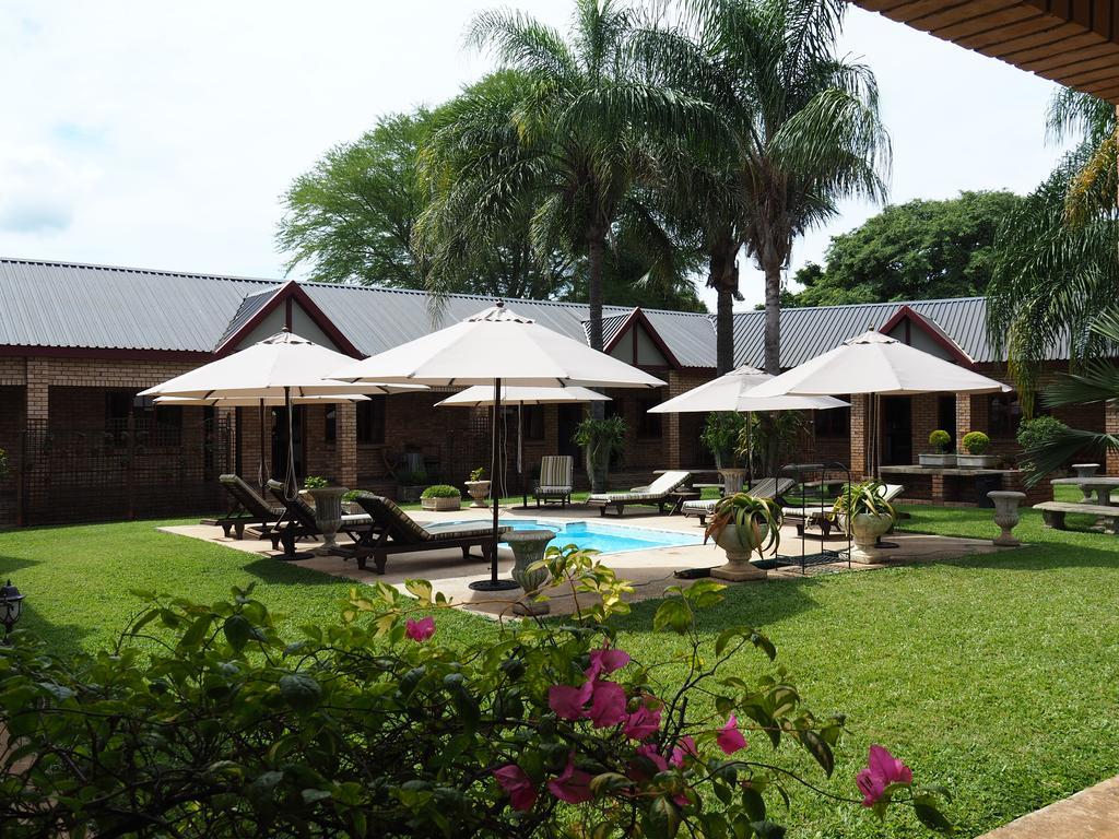 Kwalala Lodge พอนโกลา ภายนอก รูปภาพ